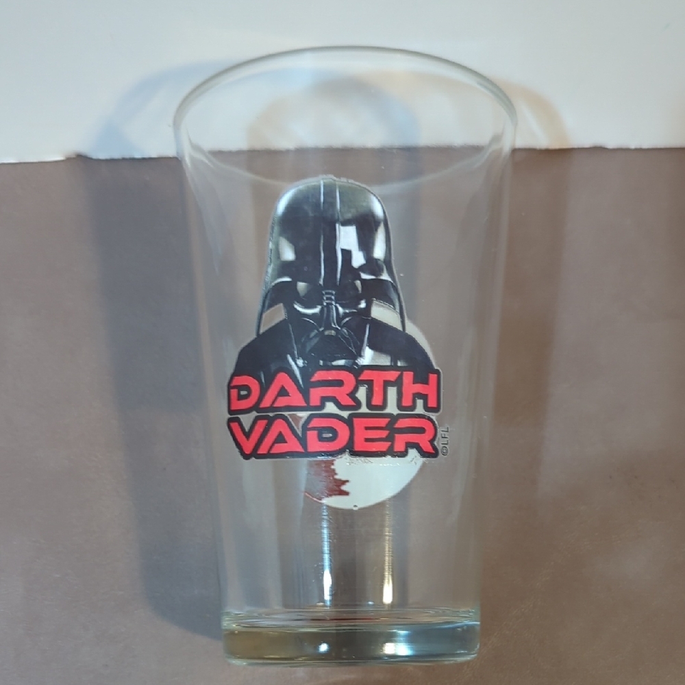 2016 Zak Designs Star Wars Darth Vader Death Star Pint Glass 16011